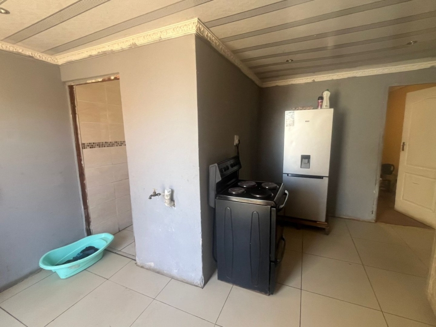 2 Bedroom Property for Sale in Kwazakhele Eastern Cape